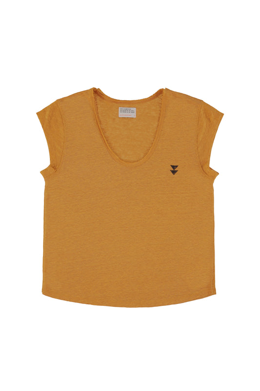 2024秋冬系列 - 亞麻駝色V領LogoT恤(剩一件"M")
